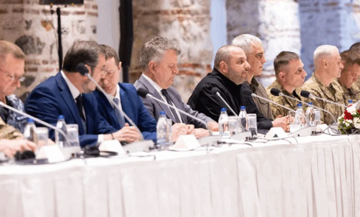 Mbyllen pa dakortësi bisedimet në Turqi, Kievi: Kërkesat e Moskës, të papranueshme