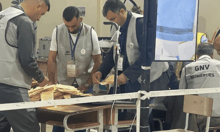 Mbyllet numërimi në Lushnjë/ Fiton PS, mbi 1 mijë vota të pavlefshme