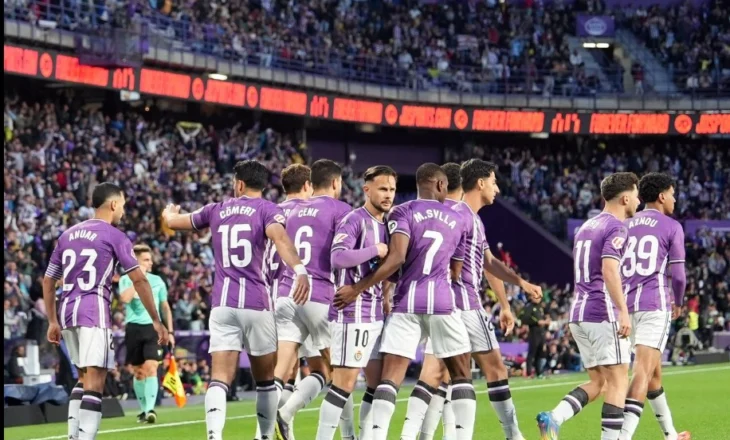 Mbyllet pjesa e parë në Valladolid, ekipi i vendit të fundit befason Barcelonën (video)