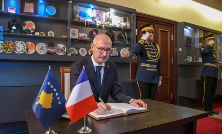 Mbyllja e strukturave paralele në veri, Ambasada franceze: Kosova po dërgon sinjale negative te partnerët
