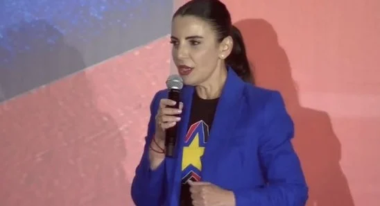 “Më 11 maj të votojmë për të ardhmen”, Balluku nga Fieri: Të korrim me autokombajnë, punën e këtyre viteve