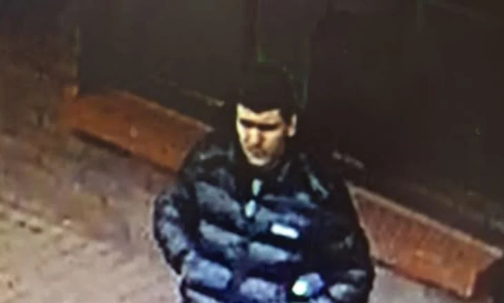ME FOTO- Zhduket adoleshenti shqiptar në Irlandën e Veriut, Policia kërkon ndihmë për gjetjen e tij