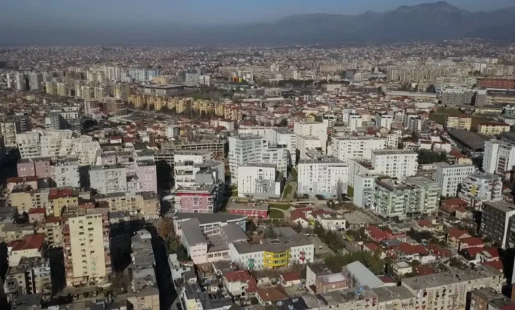 Më pak para, më shumë prona/ Shqiptarët më së shumti investojnë në pasuri të patundshme se sa në llogari bankare