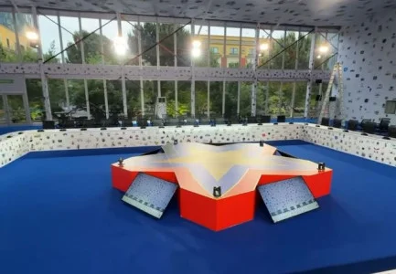 ‘Me vizatimet e fëmijëve’/Rama: Shtëpia e Europës ku sot do mbajë sytë e gjithë bota
