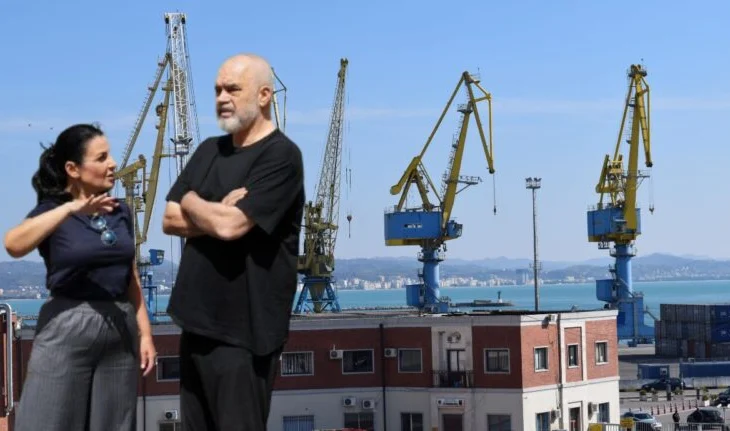 Media amerikane: Balluku bën një “sy qorr” ndaj trafikut të kokainës në Portin e Durrësit