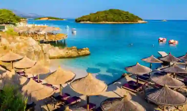 Media irlandeze: Turistët zgjedhin Shqipërinë si destinacionin më të mirë për të vizituar këtë verë