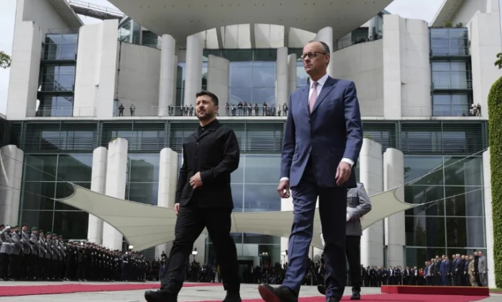 Merz: Gjermania dhe Ukraina do të prodhojnë së bashku armë me rreze të gjatë