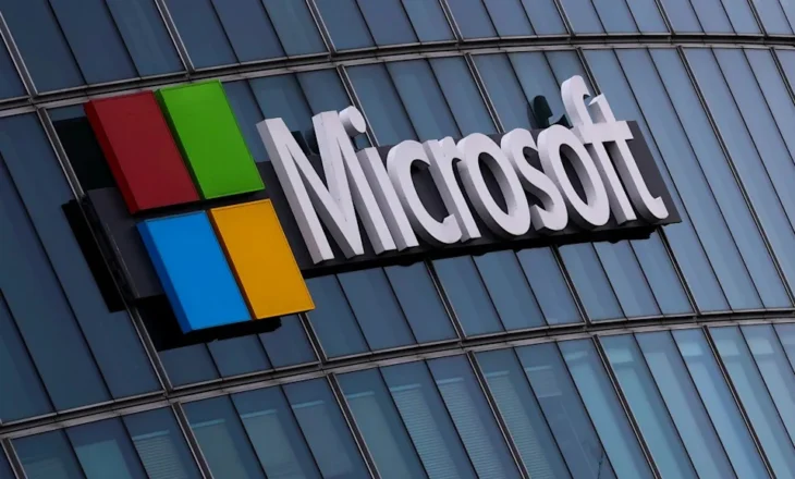 Microsoft shkurton 3 përqind të fuqisë punëtore