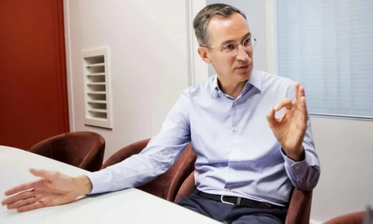 Miliarderi i teknologjisë që po lufton ‘çmendurinë woke’ të Francës me një Excel