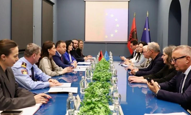 Ministri i Brendshëm pret eurodeputetët e PE: Të angazhuar për zgjedhje të qeta dhe transparente