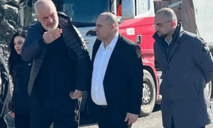 “Mos luaj me dy porta”/ SPAK sekuestron celularin e kryebashkiakut të Vaut të Dejës, Shkreli: Jam në krye të detyrës!
