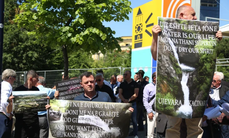 “Na keni marrë shpresën”/ Kundër ndërtimit të HEC-it në fshatin Kaçinar, banori thirrje Ballukut: Keni firmosur