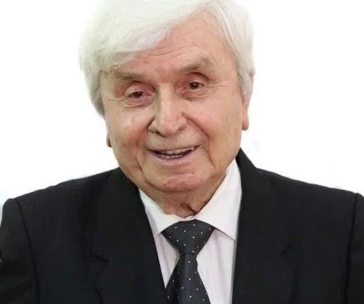 Ndahet nga jeta akademik emeritus Bardhyl Golemi