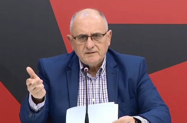 “Në Vorë qeveria e ka lënë qendrën e votimit në dorë të banditëve”,Vasili denoncon:Rrugacët shoqëronin Spiropalin dhe..