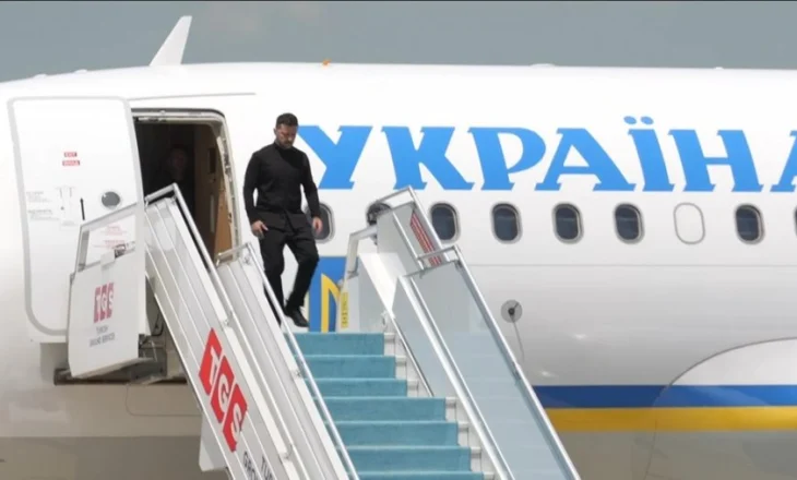 Negociatat për paqe, Zelensky mbërrin në Ankara: Do të vendos për hapat e mëtejshëm pasi të takohem me Presidentin Erdogan!