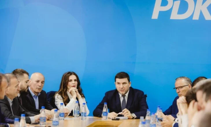 Ngërçi në Kuvend, PDK thirrje presidentes Osmani: Duam një tryezë gjithëpërfshirëse politike