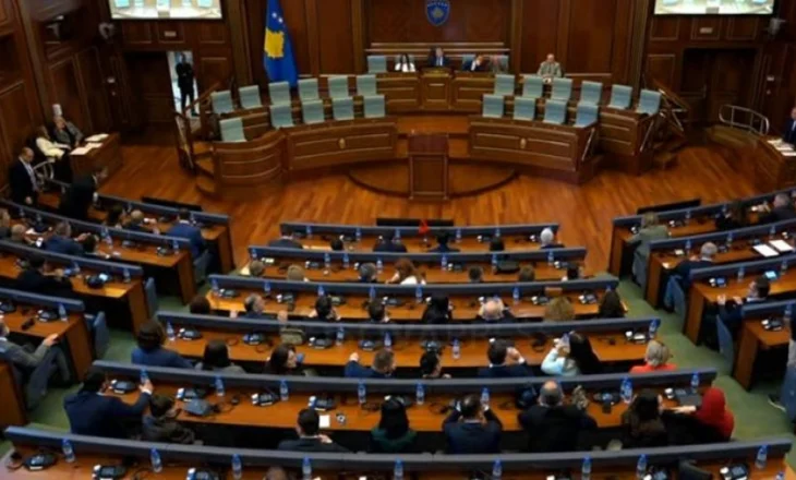 Ngërçi politik në Kosovë/ Sot seanca e 21 për konstituimin  e Kuvendit