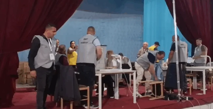Ngjyroset me rozë një tjetër bashki, socialistët marrin edhe Memaliajn