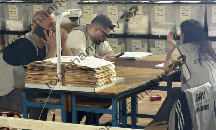 Nisin shenjat e lodhjes te numëruesit e PD, ndërpritet procesi në njësinë 5 në Tiranë