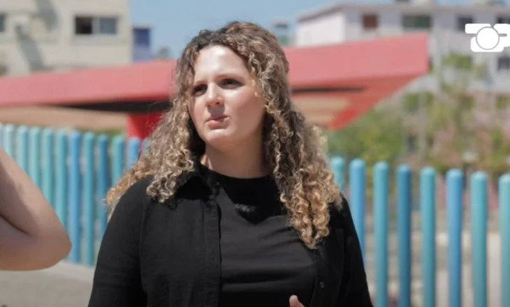 Një çame në Durrës! Arkitektja Jona Osmani në garë për deputete. Në fushatë me foshnjën 4 muajsh: Hyra në politikë për vajzën