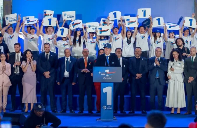 “Nuk do gjejnë vrimë miu”,  Berisha sulmon ashpër Sakon dhe Gjushin nga Durrësi: Janë fytyra të manipulimit