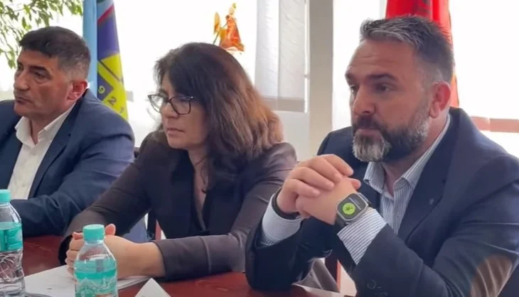 Olti Çaçi: Jemi në hall, s’kemi ku ndërtojmë tualete publike – VIDEO