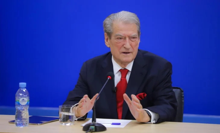 Pak orë para mbylljes së fushatës, Berisha thirrje emigrantëve: Ejani në Shqipëri më 11 maj dhe votoni
