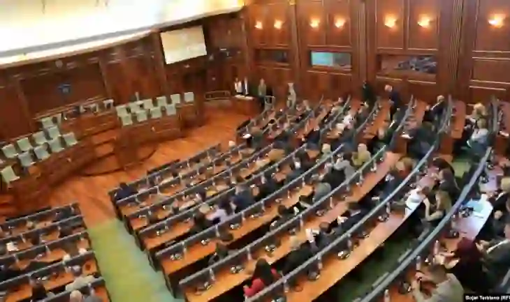Palët nuk ndryshojnë qendrim/ Dështon dhe përpjekja e 23-të për konstituimin e Kuvendit