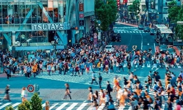 Parashikimi për korrikun 2025, ‘Baba Vanga japoneze’ shkakton anulime masive udhëtimesh