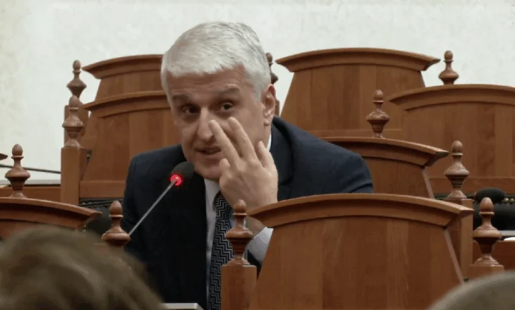 Pas 34 vitesh në Kuvend nuk siguroi dot mandatin e deputetit, reagon për herë të parë Pandeli Majko