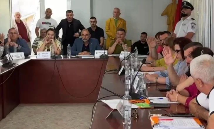 Përjashtohen 2 këshilltarë nga Partia Lëvizja e Legalitetit pas votës PRO për Eco Kampusin
