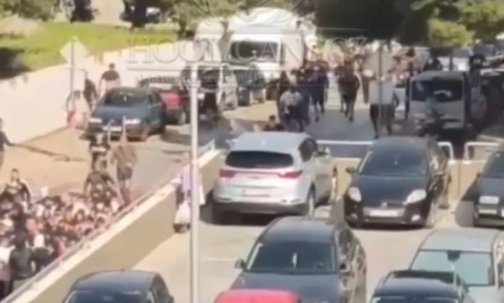 Përleshje në Kroaci para ndeshjes Hajduk – Dinamo Zagreb, policia arreston 100 tifozë