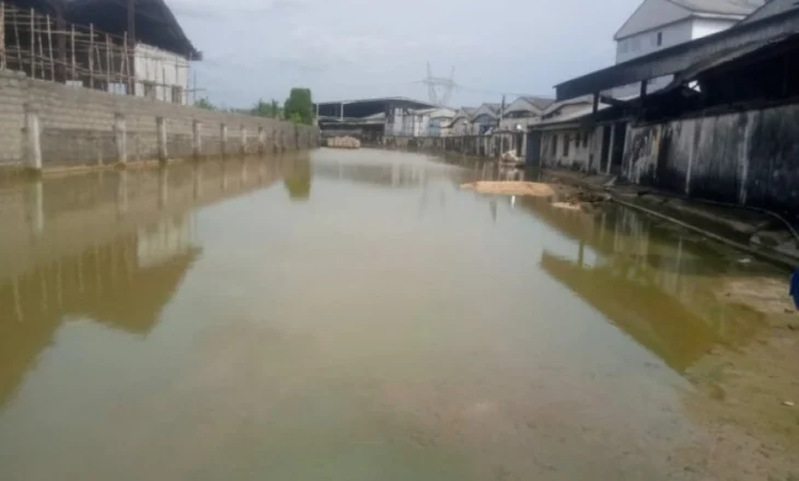 Përmbytje në Nigeri, të paktën 26 persona humbin jetën