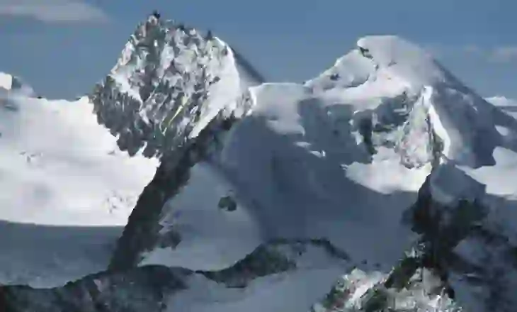 Pesë skiatorë gjenden të vdekur pranë një resorti në Zvicër