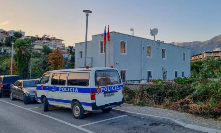 Plas sherri në Himarë, efektivët e policisë bashkiake përplasen me njëri-tjetrin