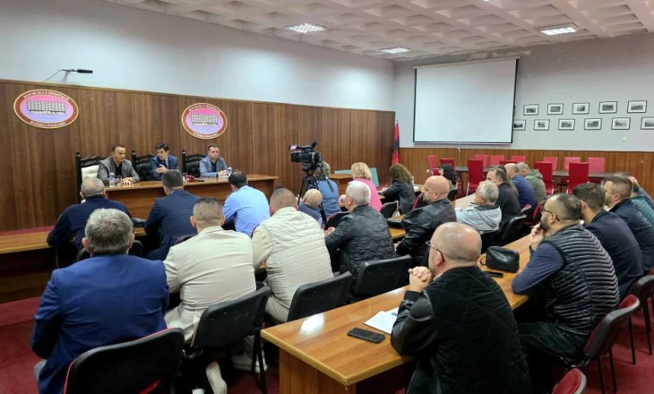 Pogradec, prezantohen masat për sezonin veror