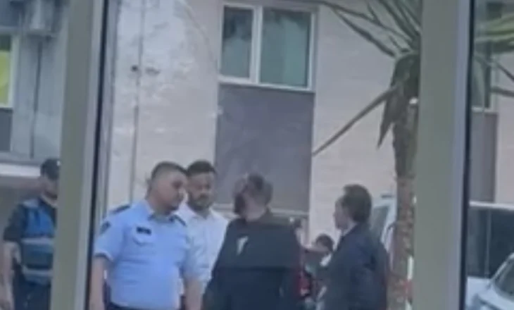 Policia shoqëron kandidatin e PD në Fier