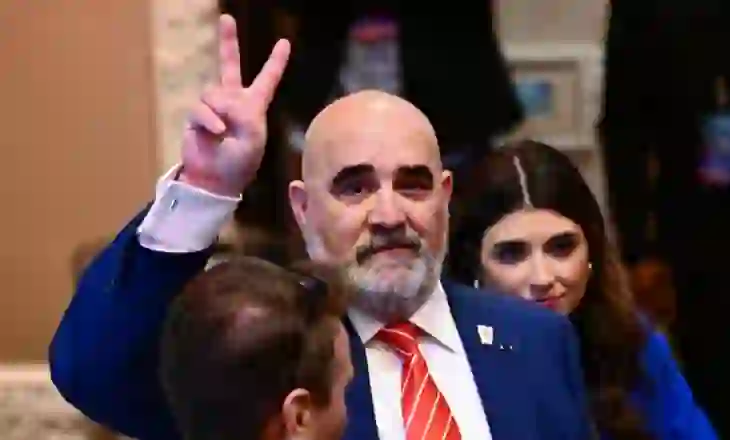 Politico: Një amerikan në zgjedhjet shqiptare