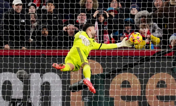 Portieri i Arsenal fiton për të dytin vit me radhë “Doreza e a Artë” në Premier League