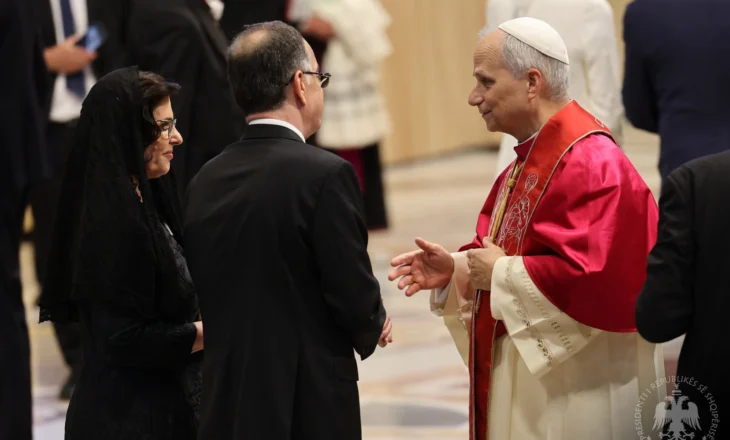 Presidenti Begaj takon në Vatikan Papa Leoni XIV pas ceremonisë së inagurimit