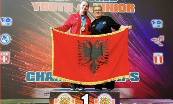 Presidenti Begaj uron Kampionen e trefishtë në Botërorin e Peshëngritjes, Enkileda Çarjan