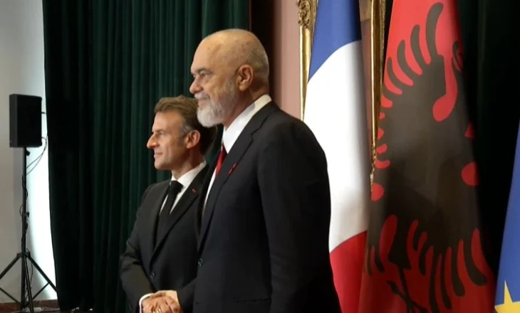 Presidenti francez Macron vizitë zyrtare në Shqipëri, pritet në kryeministri nga Rama