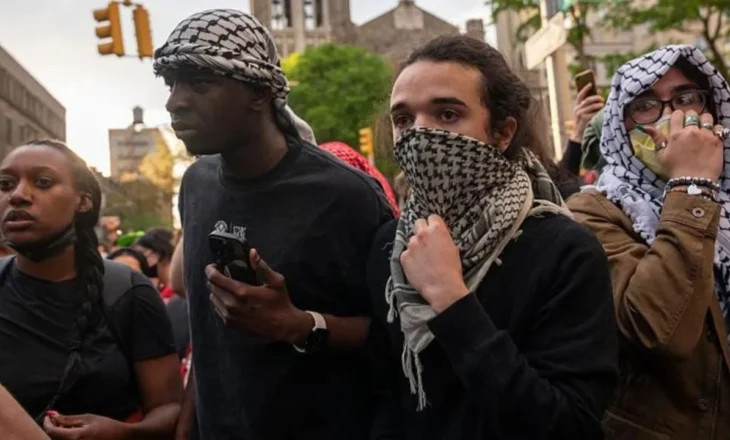 Qindra protestues pro-palestinezë arrestohen në Universitetin Kolumbias