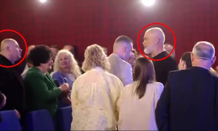 Rama i “tërheq veshin” kryebashkiakut të Vau Dejës: Kristian mos më luaj me dy porta, Kristian!