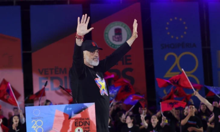 Rama kandidatëve të PS: Nuk ka humbës, vetëm fitues! Kokat lart…