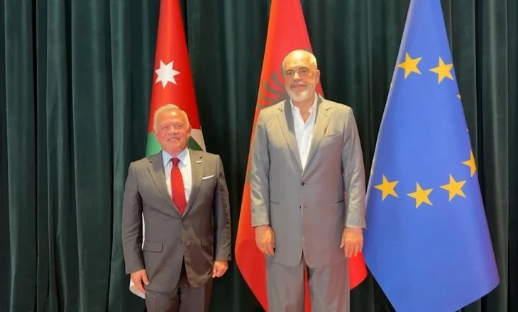 Rama pret në takim zyrtar mbretin e Jordanisë