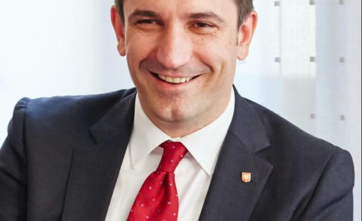 Reagon Erion Veliaj: 100 ditë nga burgimi pa akuzë