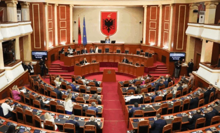 Rikthehet Kuvendi! Deputetët në seancë pas zgjedhjeve të 11 Majit, mblidhet Konferenca e Kryetarëve