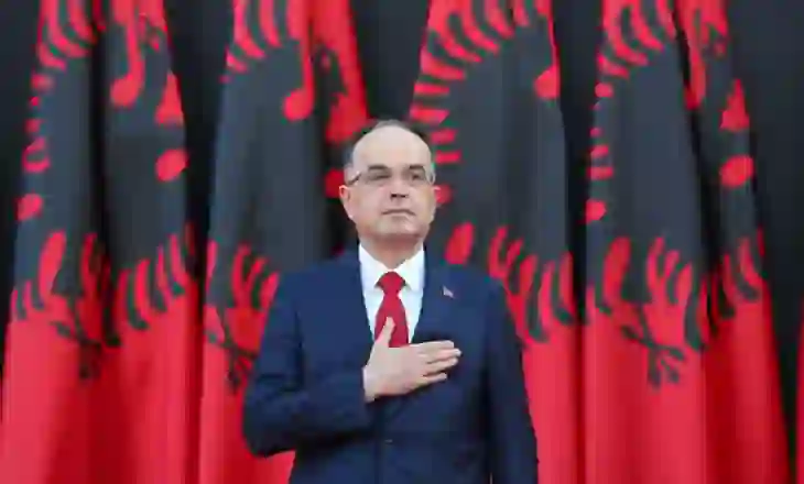 Rizgjidhet Kryeministër i Australisë/ Uron Presidenti Begaj: Krenarë që një udhëheqës me rrënjë arbëreshe është…