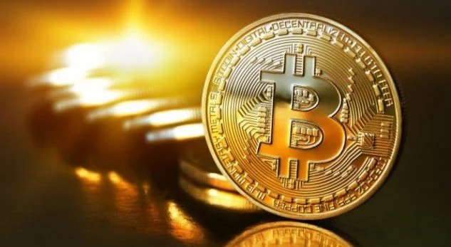 Rreth 100 mijë shqiptarë me portofol në monedha digjitale, të “fiksuar” me Bitcoin